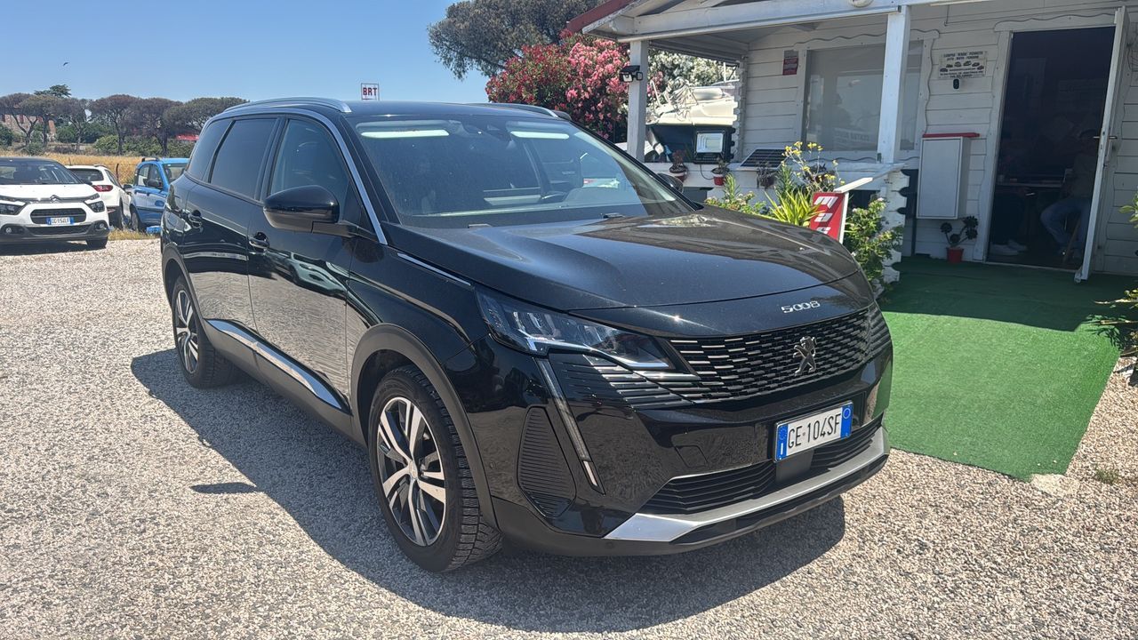 Peugeot 5008 - 1