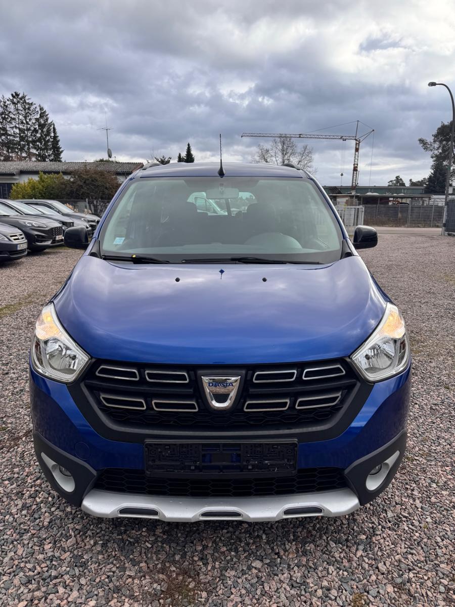 Dacia Lodgy Blue dCi 115ps  Stepway 7 Plätze 2020/12