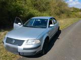 Volkswagen Passat 2.0 benziner Limo Trendline - Volkswagen Passat aus 2002