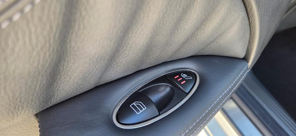 Mercedes-Benz E 55 AMG