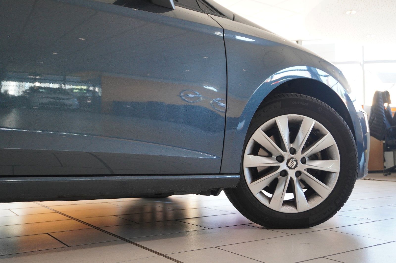 Fahrzeugabbildung SEAT Leon ST 1.6 TDI STYLE DSG NAVI/LED/KAMERA/SH/AHK