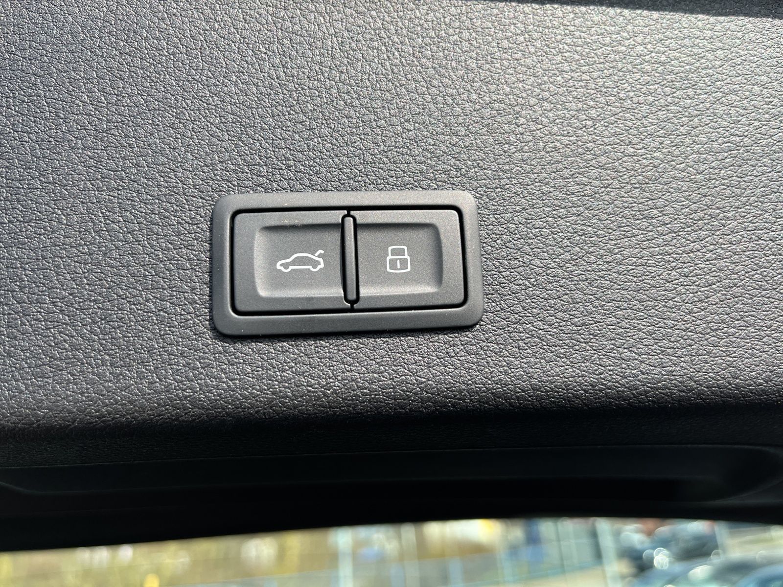 Audi Q8 e-tron - Bild 16