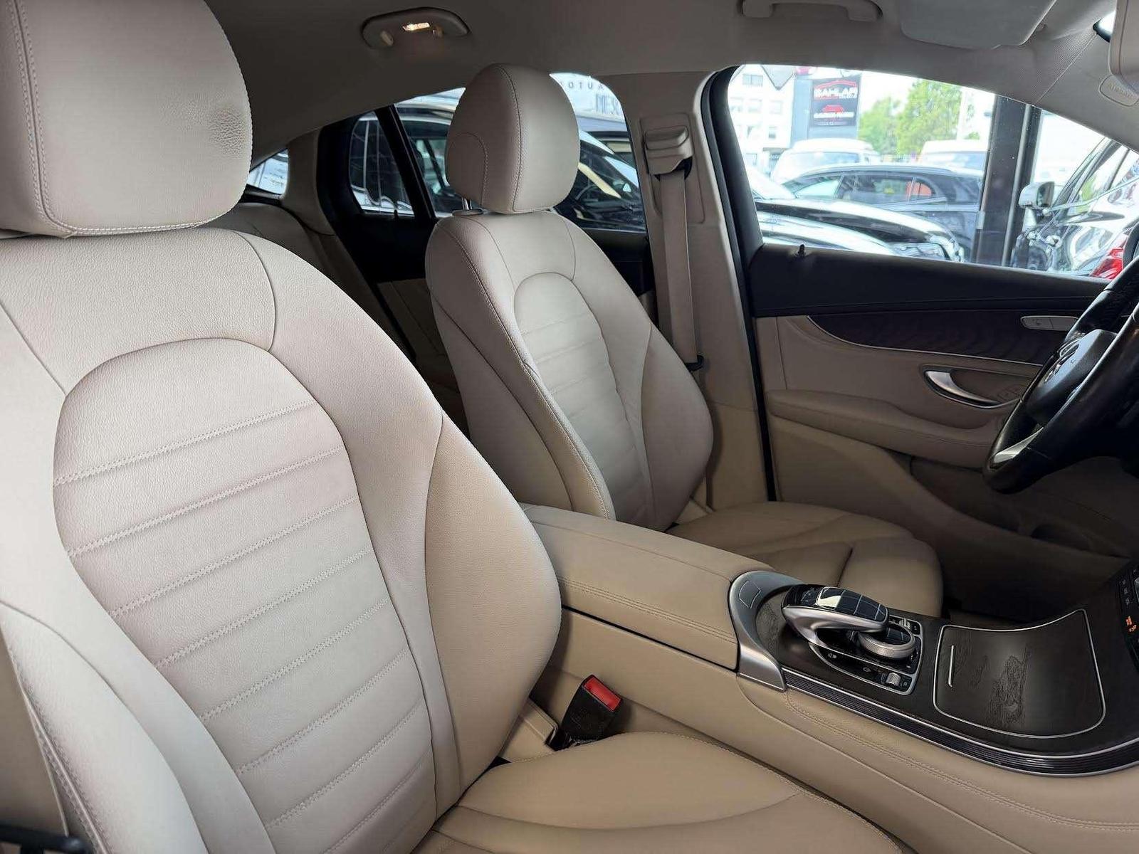 Mercedes-Benz GLC 300 GLC 300 COUPE AMG LINE 4Matic 360KAMERA 