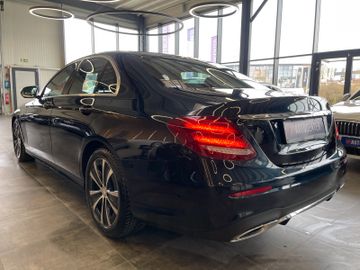 Mercedes-Benz E 350d *LED*KAMERA*NAVI*PDC*BURMESTER*CARPLAY*