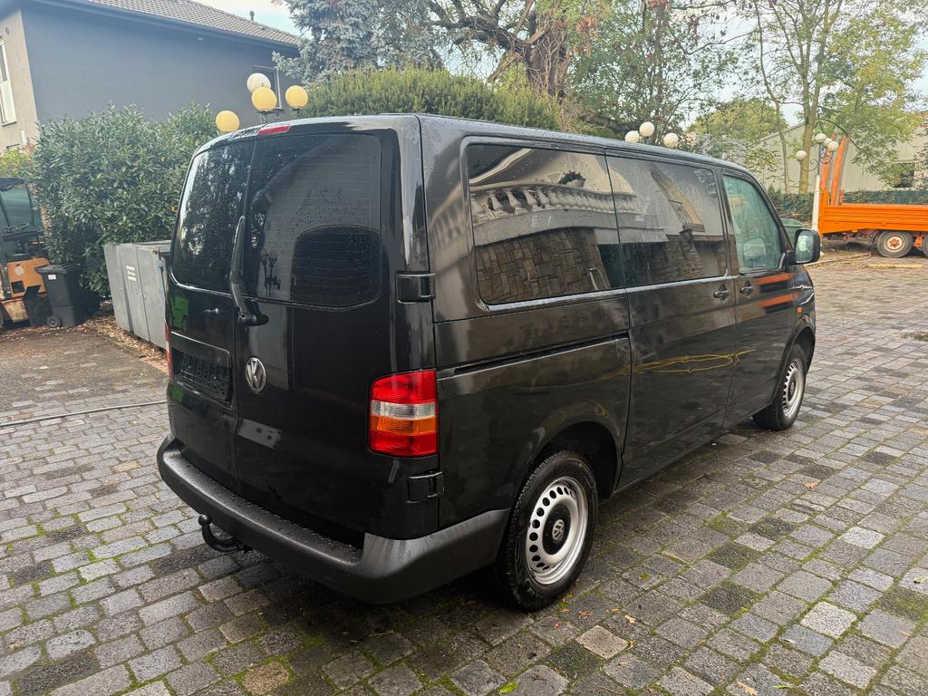 Volkswagen T5 Kombi
