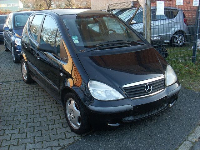 Mercedes-Benz A 160 CLASSIC / Automatik