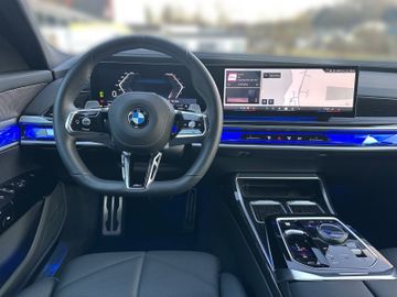 BMW 740 - 11