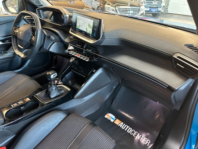 Peugeot 2008 GT *1. Hand*Klima*SHZ*Navi*360° Kamera*AHK*