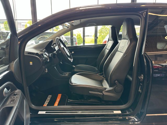 MYAUTOCENTER – Gebraucht- und Jahreswagen mit Werkstattservice in Pfaffenhofen Volkswagen up! black up! *Sitzh.*Navi*Klima*TÜV0428*
