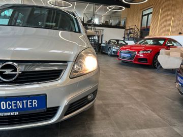 MYAUTOCENTER – Gebraucht- und Jahreswagen mit Werkstattservice in Pfaffenhofen Opel Zafira B Edition*Isofix*Klima*CD-Player*7-Sitzer