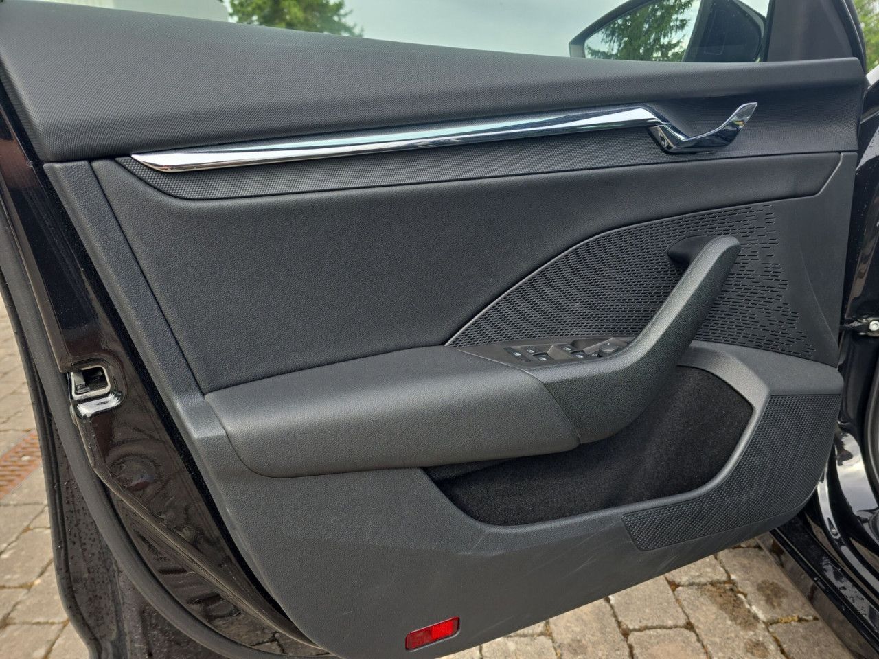 Fahrzeugabbildung SKODA Octavia Combi Style