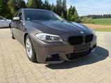 BMW 520d Touring Leder BiXenon AHK Navi Prof. RFK - BMW 520 aus 2011: Kombi