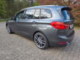 BMW 220 Gran Tourer 220d Steptronic Sport Line S... - BMW 220 Gran Tourer von privat