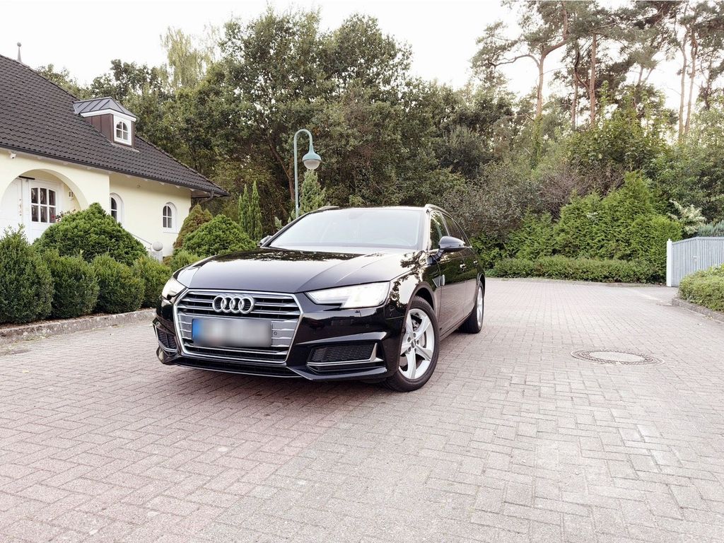 Image of Audi A4
