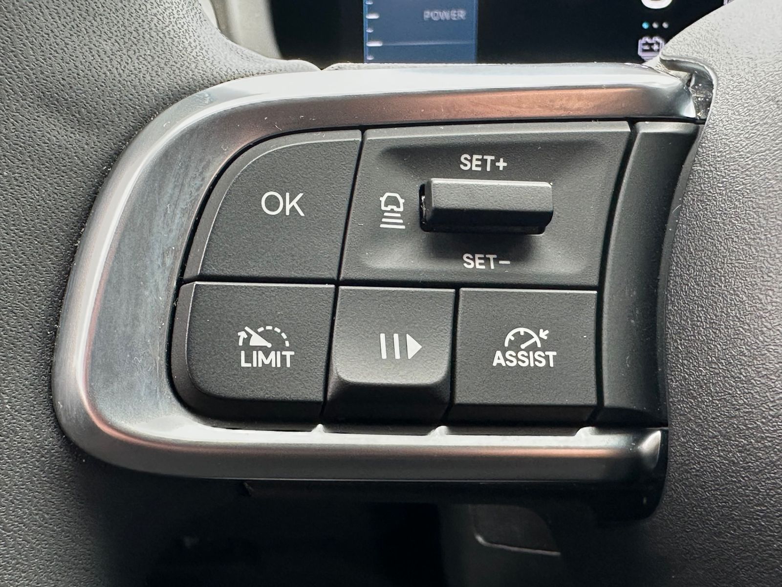 Fahrzeugabbildung Jeep Avenger Altitude Electric LED+SHZ+KEYLESS+VCOCK