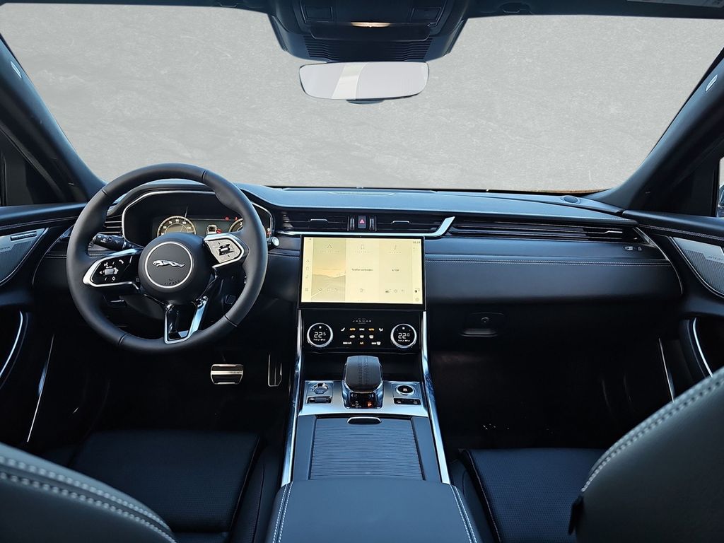 Jaguar XF Sportbrake D200 RWD R-Dynamic SE 590,- EUR mt