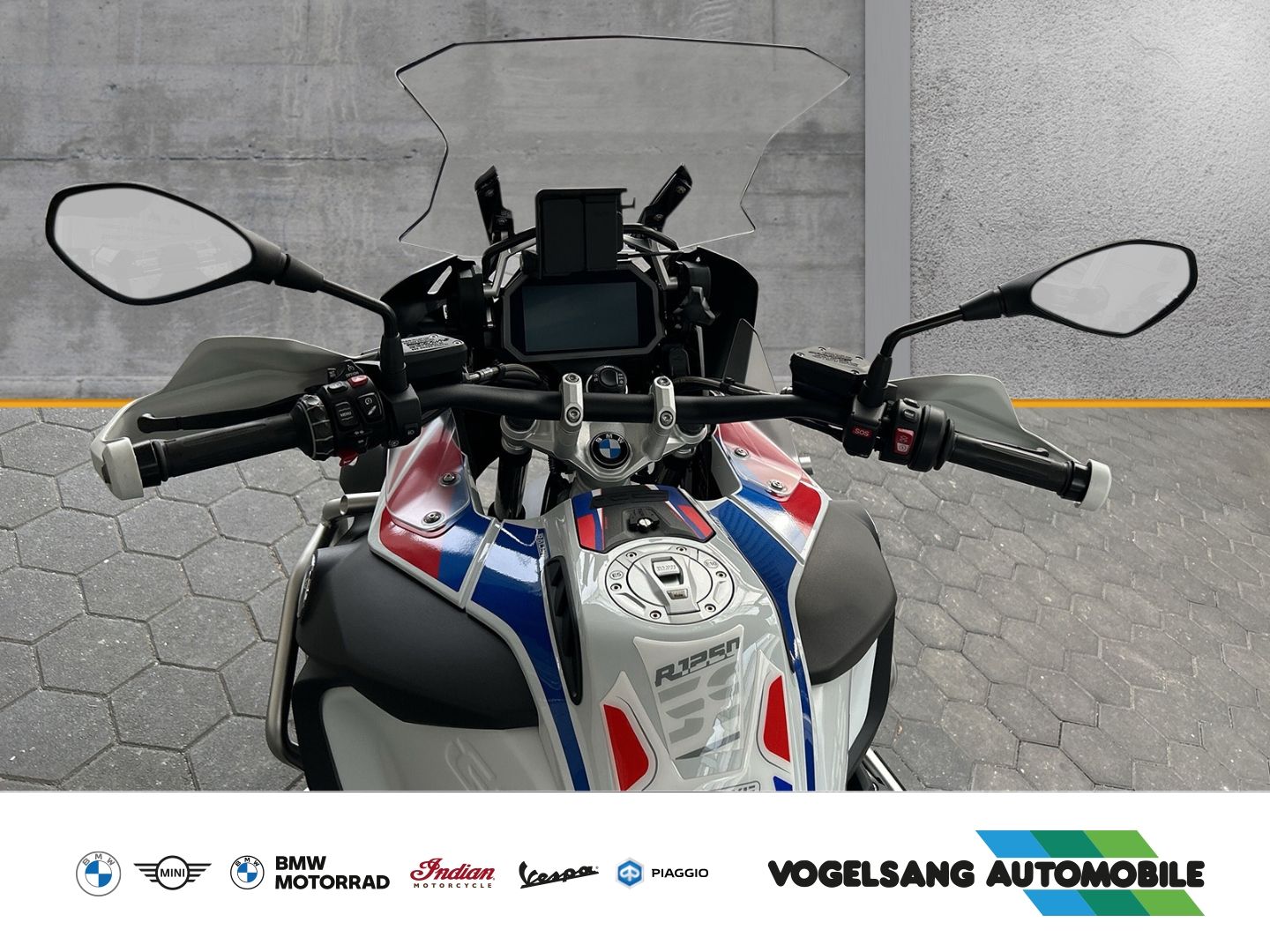 Fahrzeugabbildung BMW R 1250 GS Adventure Touring-Paket, Alukoffer u.