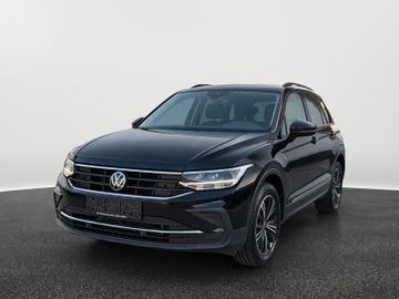 Volkswagen Tiguan - 1