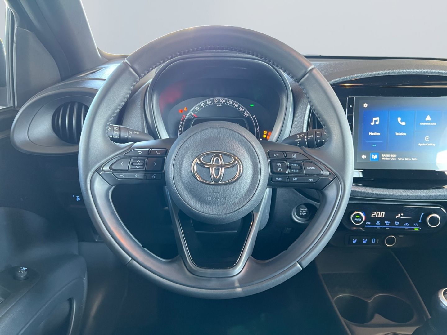 Toyota Aygo (X) - Bild 12