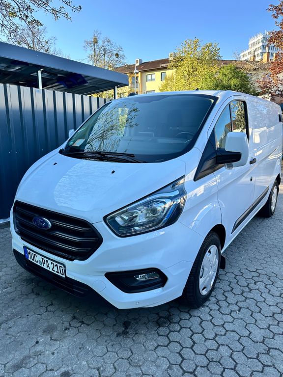 Image of Ford Transit Custom