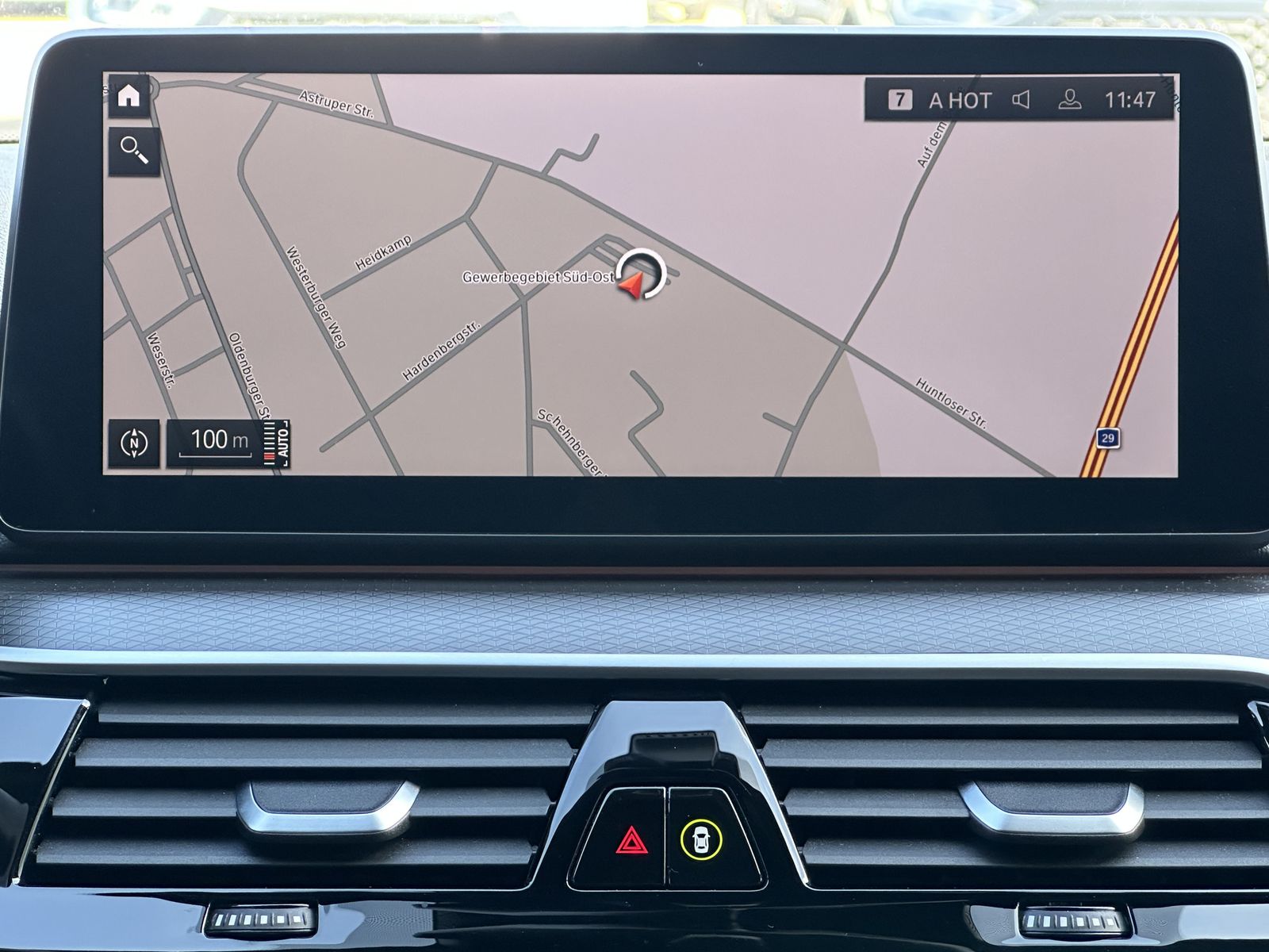 Fahrzeugabbildung BMW 520d Touring xDrive M-Sport NAV+LED+ACC+HIFI+DDC