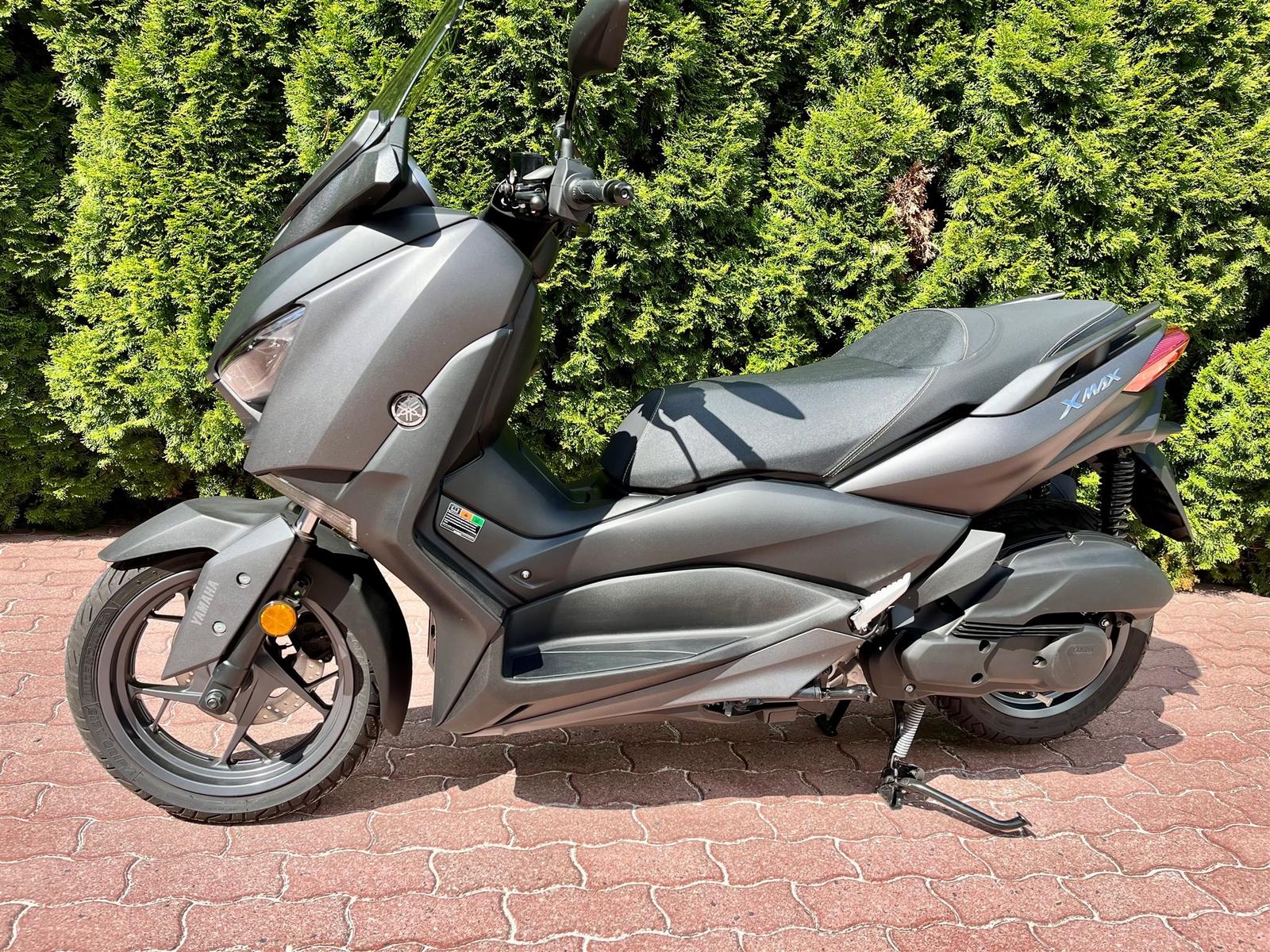 Yamaha XMAX 125 Finanzierung Lieferung Inzahlungnahme