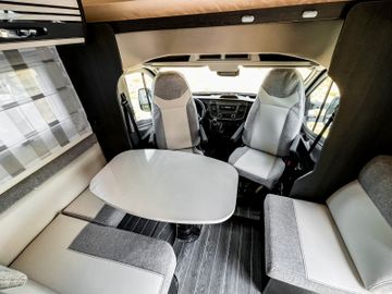 Fahrzeugabbildung Roller Team Kronos 284M FORD Modell 2024