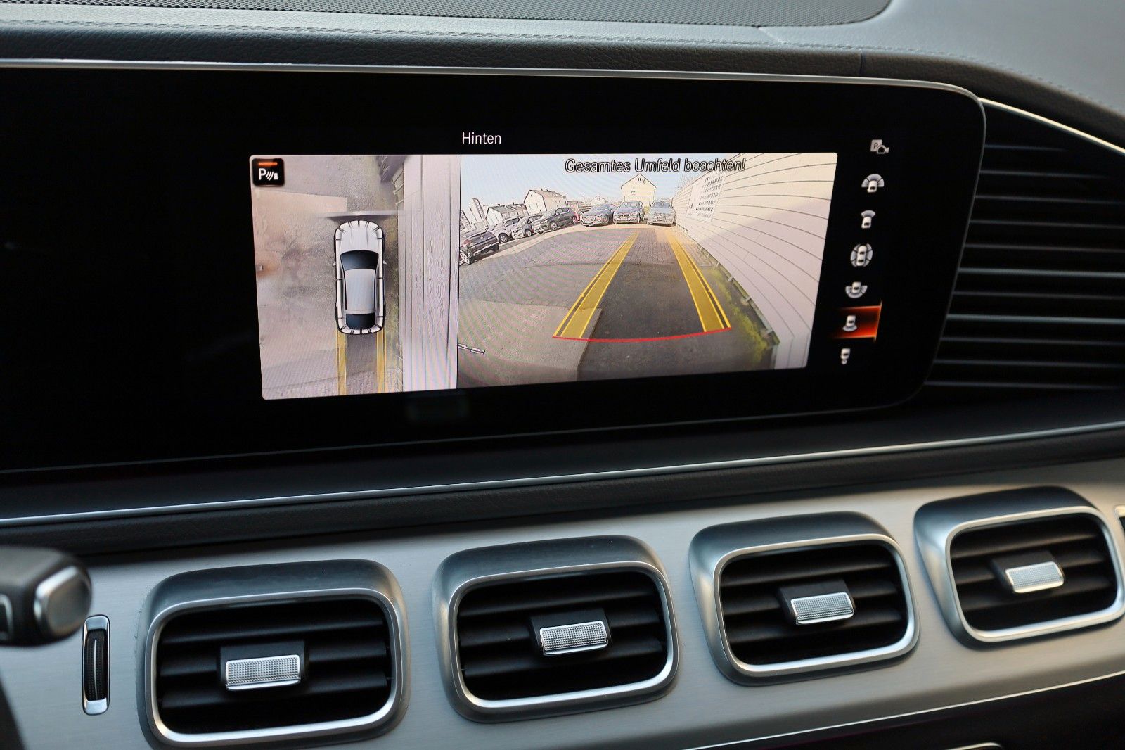 Fahrzeugabbildung Mercedes-Benz GLE 350 e 4M Coupe,AMG-line,Night Pak,Memo,AHK e