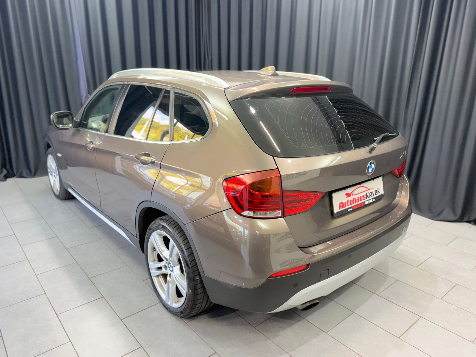 Fahrzeugabbildung BMW X1 xDrive 23d|RF-CAM|PANO|NAVI|AUTOMATIK|AHK