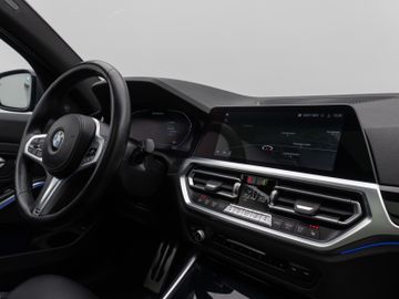 Fahrzeugabbildung BMW M340d xDr Tour HUD H/K Pano M Sportbremse Laser