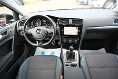 VW Golf VII Lim. 1.5 TSI IQ.DRIVE
