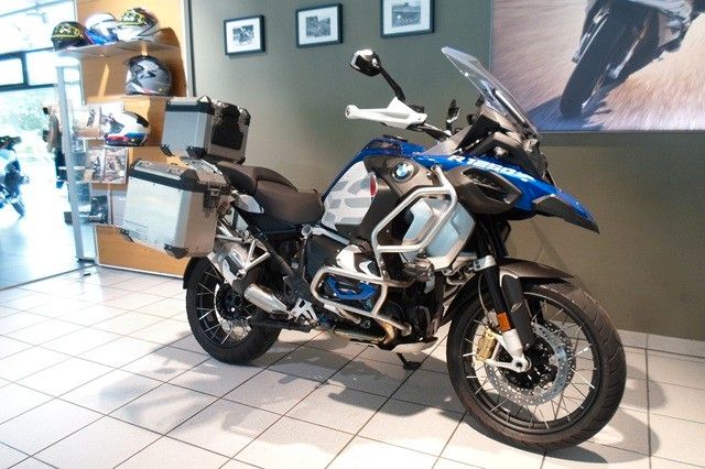 Fahrzeugabbildung BMW R1250GS ADV mit Koffer & Frästeile Paket