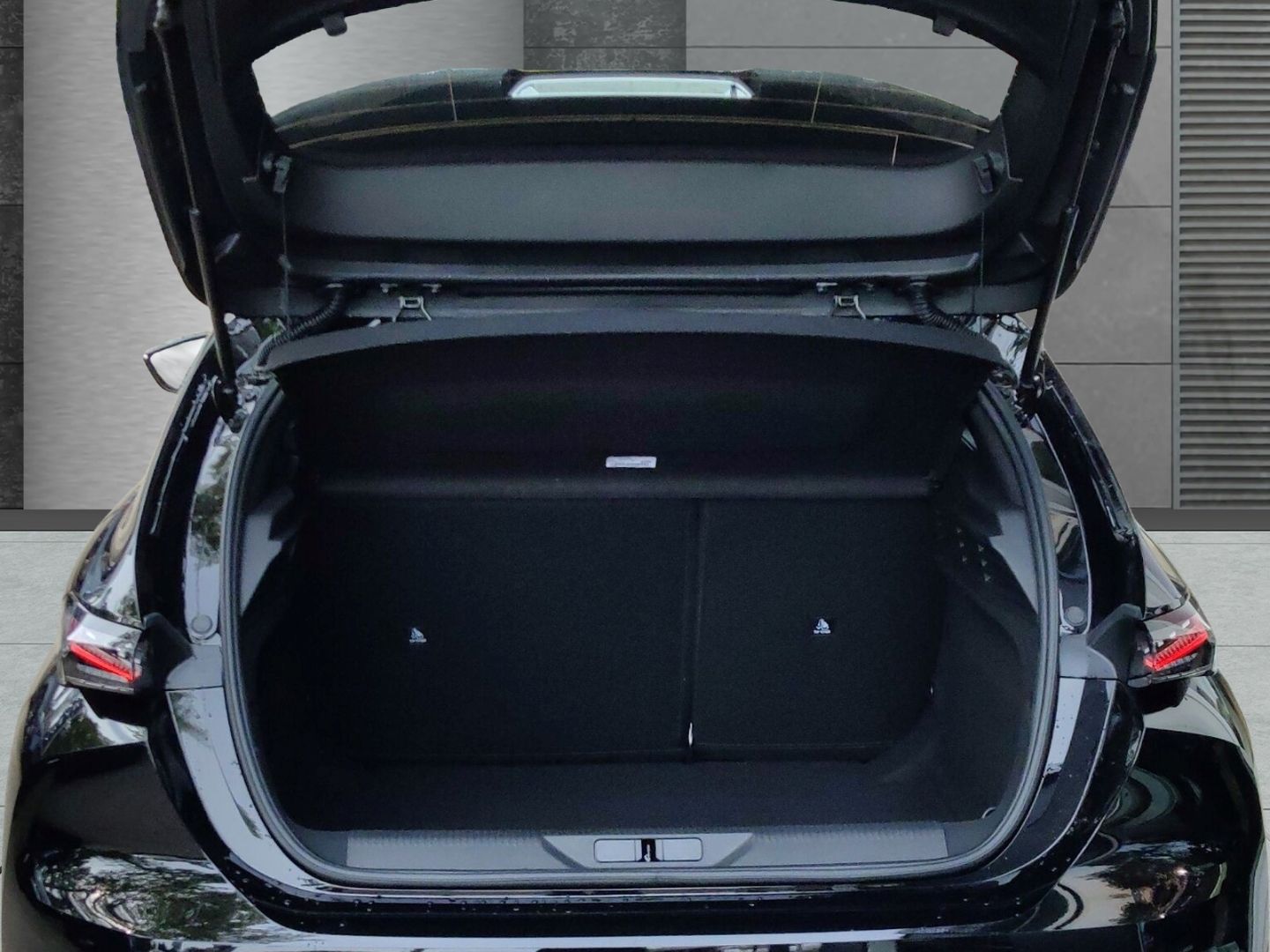 Peugeot 308 - Bild 5