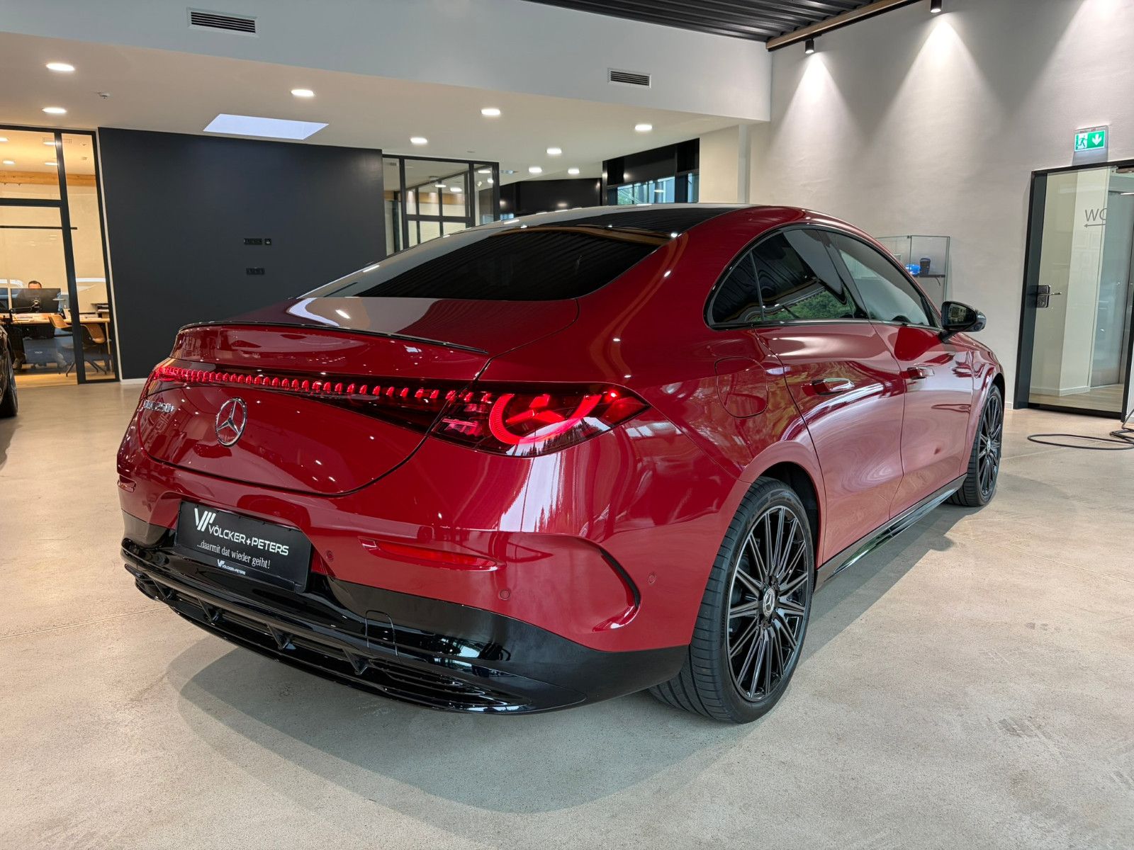 Mercedes-Benz CLA 250 EQ BURMESTER SUPERSCREEN MULTIBEAM AMG foto 4