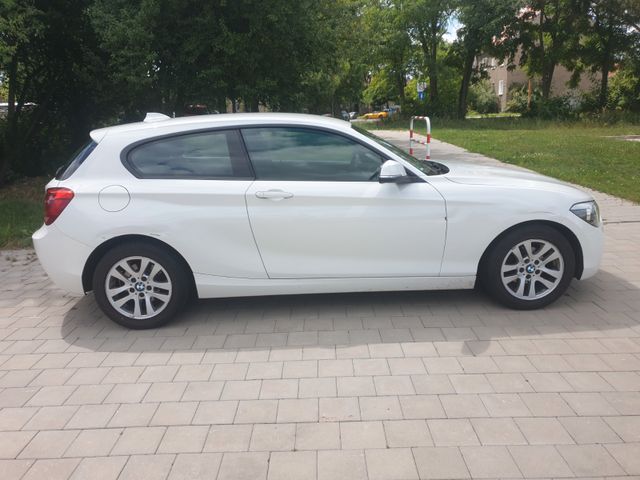 BMW 114 Baureihe 1 Lim. 3-trg. 114i