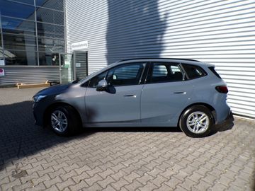 BMW 218 Active Tourer - 4