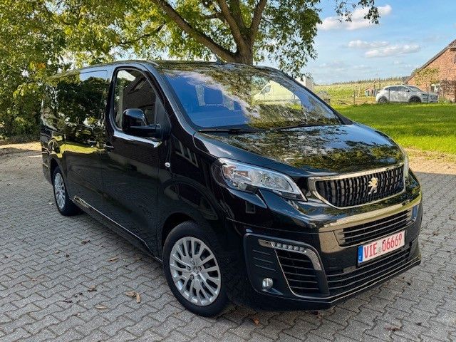 Image of Peugeot Traveller