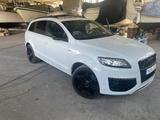 Audi Q7 3.0 TDI (DPF) clean diesel quattro tipt. - - Audi Q7 mit Diesel-Antrieb: Clean