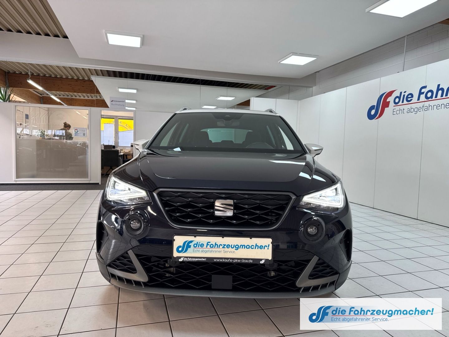 Fahrzeugabbildung SEAT Arona FR Navi Digitales Cockpit LED Sperrdiff. A