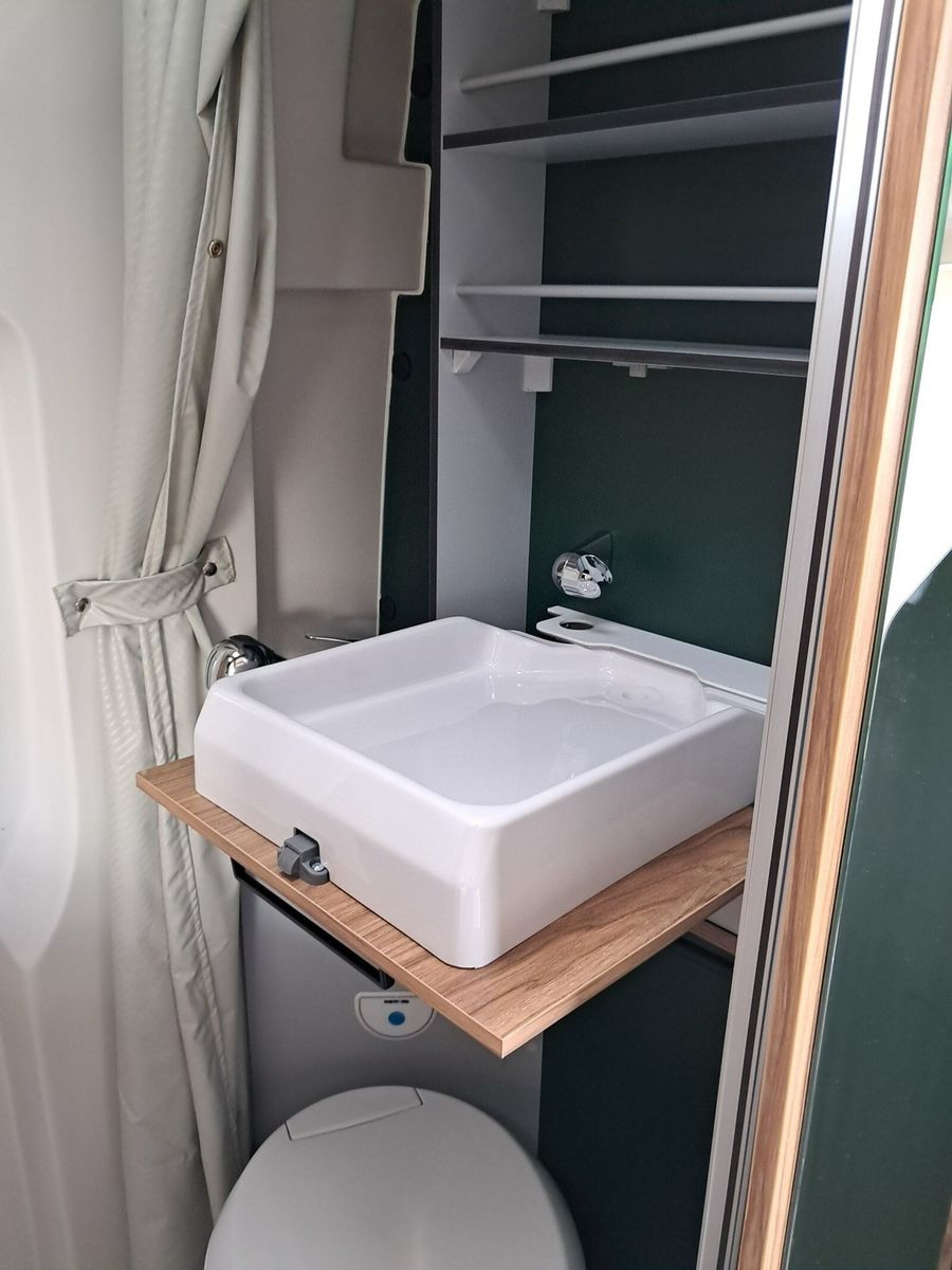 Fahrzeugabbildung Karmann Dexter 540 Automatik, Alu Felgen, Concept Paket