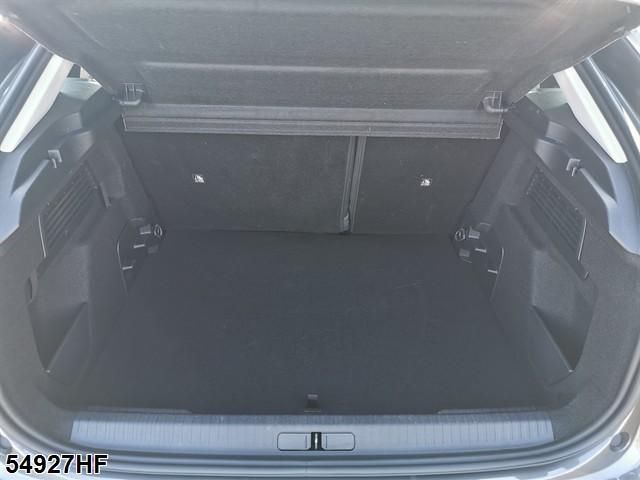 Fahrzeugabbildung Citroën C4 Feel Pack+NAVI+SHZ+PDC+AHK+LED+ACC+HEAD UP+