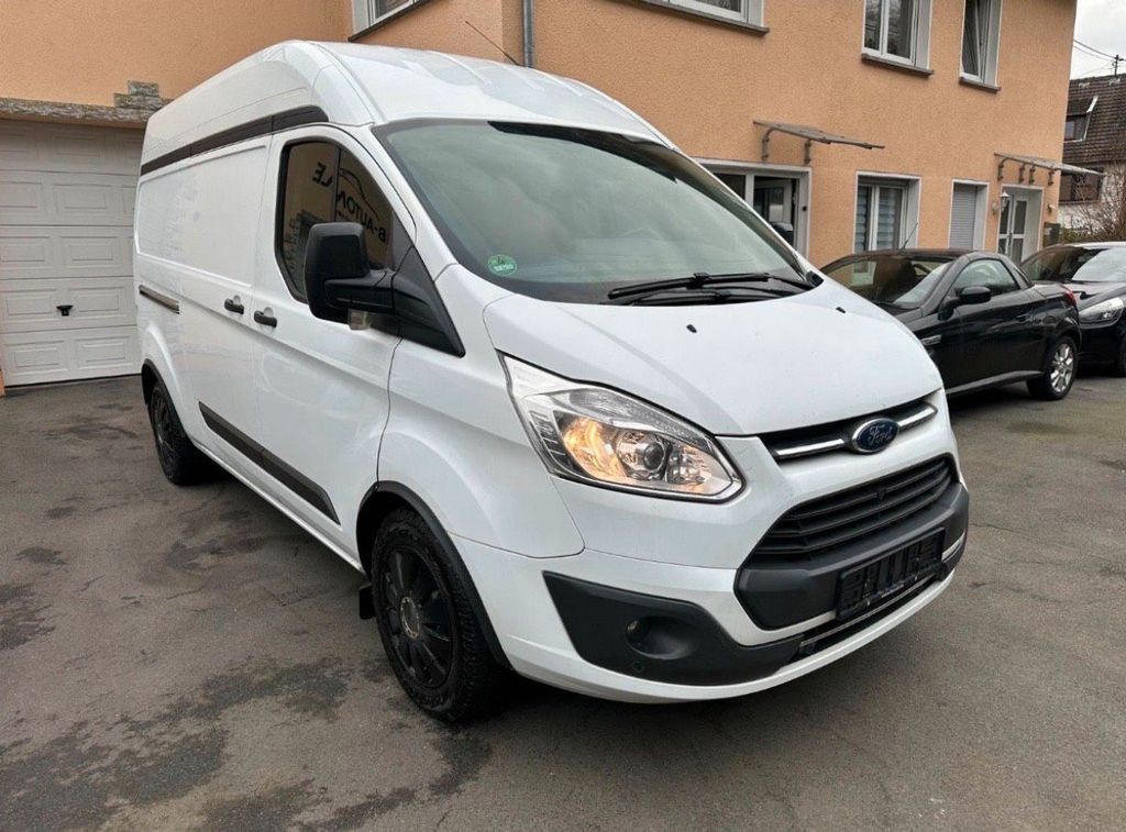 Image of Ford Transit Custom