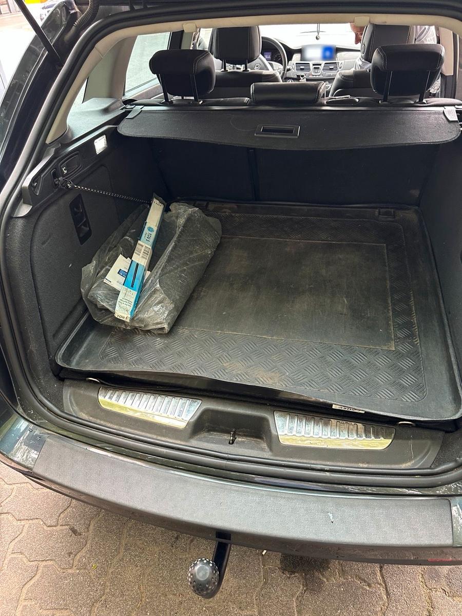 Renault Laguna 2012 — photo 7