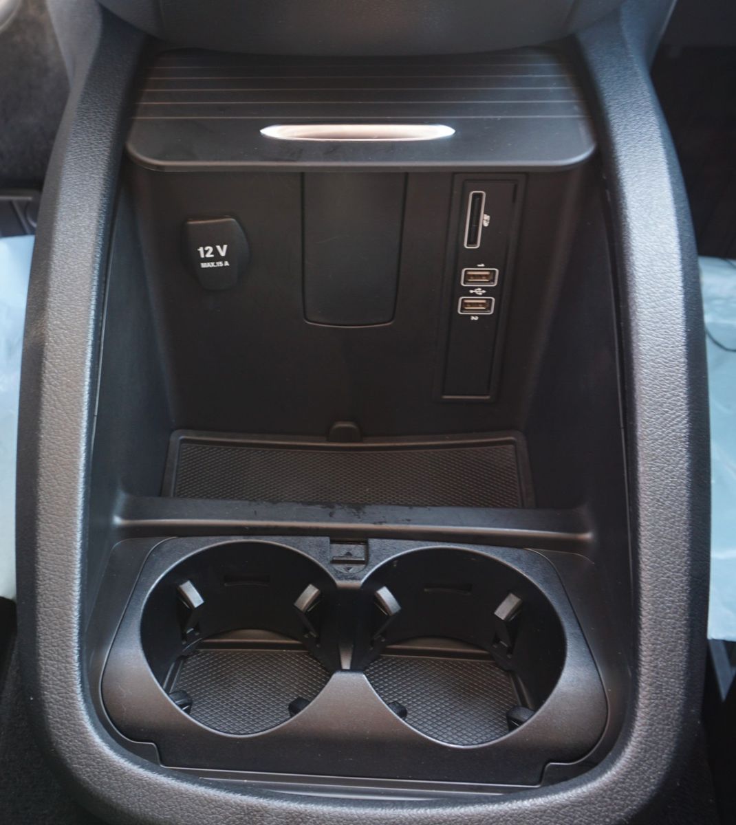 Fahrzeugabbildung Mercedes-Benz V 220d EDITION lang  7 Sitze,Navi,AHK,SR+WR