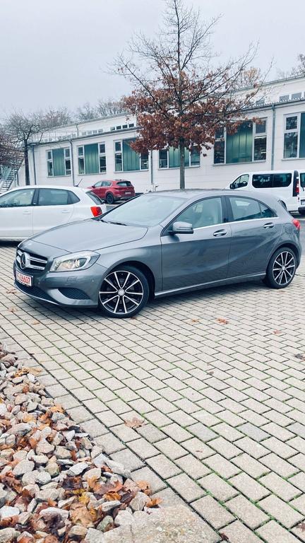 Mercedes-Benz A 200