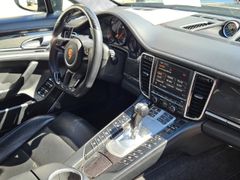 Fahrzeugabbildung Panamera Turbo S 4.8
