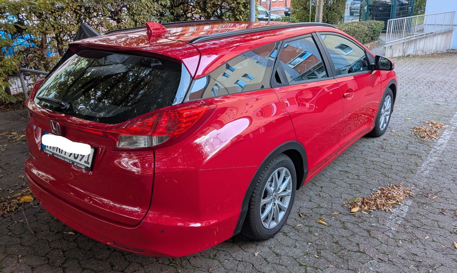 Honda Civic 2014 — interior