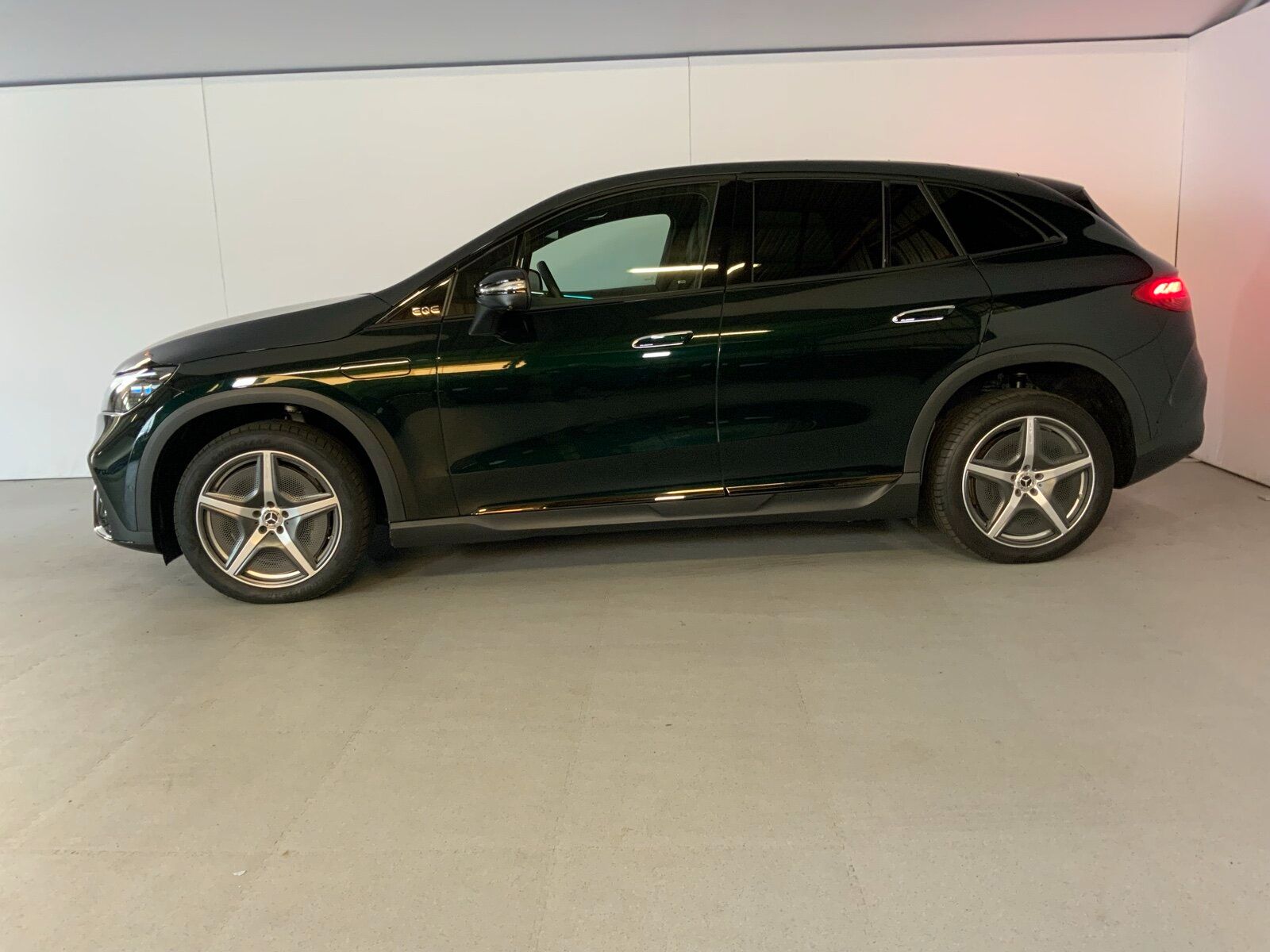 Mercedes-Benz EQE 350 4M AMG Night Distronic Pano 360°Cam Airm imagem 3