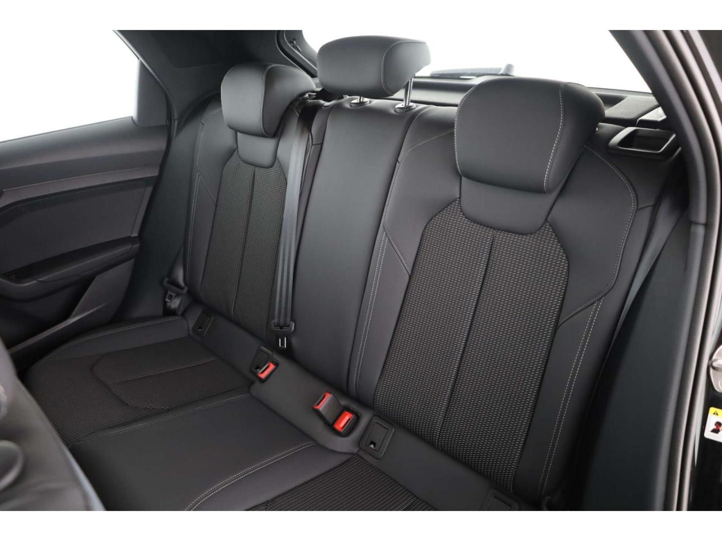Audi A1 allstreet 30 TFSI S line S-Tronic NAV/LED, миниатюра 23
