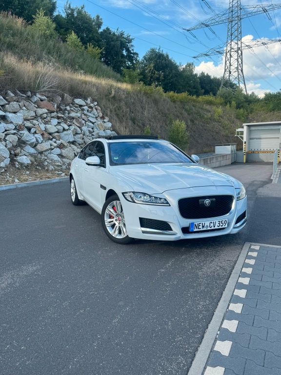 Image of Jaguar XF
